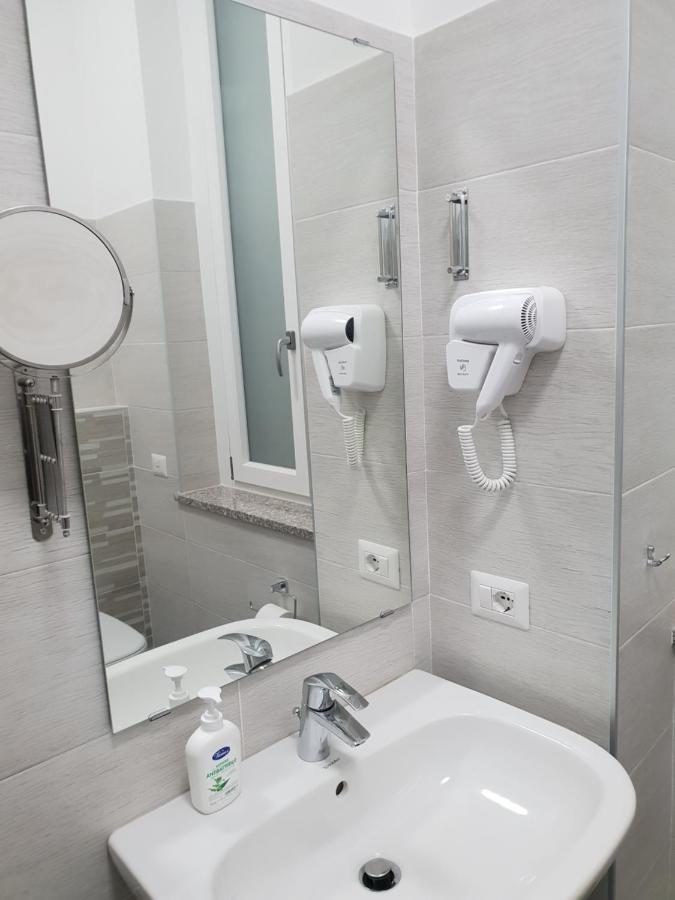 Leader Apartment 4 - Monzino - Hockey Msg Arena - Linate - Μιλάνο Εξωτερικό φωτογραφία