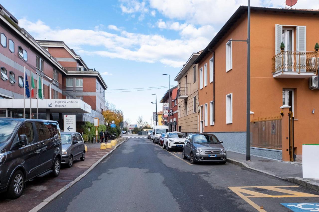 Leader Apartment 4 - Monzino - Hockey Msg Arena - Linate - Μιλάνο Εξωτερικό φωτογραφία
