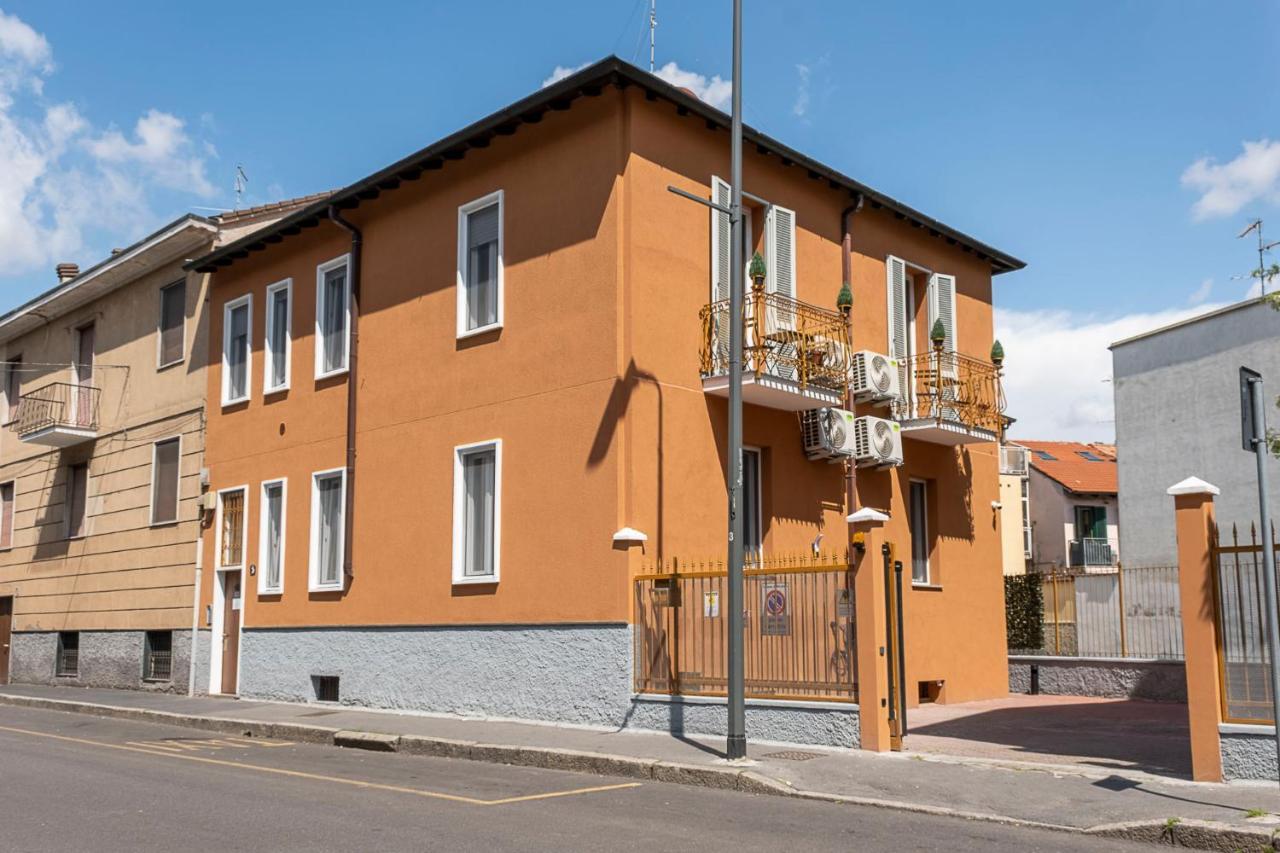 Leader Apartment 4 - Monzino - Hockey Msg Arena - Linate - Μιλάνο Εξωτερικό φωτογραφία